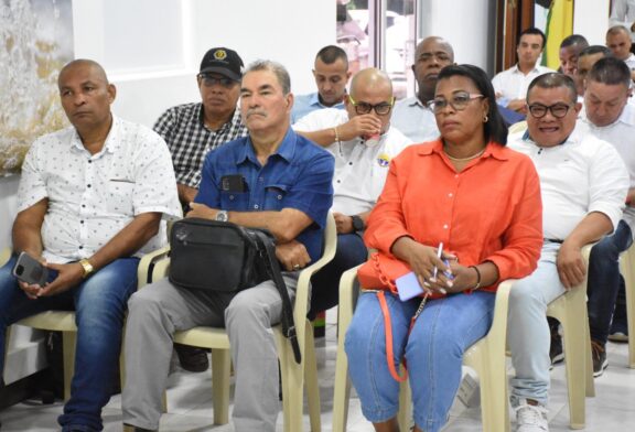 COLSIBA presente en el Foro de Acuerdos Generales: Avances para los Trabajadores Bananeros en Urabá