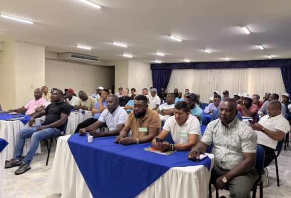 Espacio de formación fortalece capacidades de trabajadores azucareros en Colombia