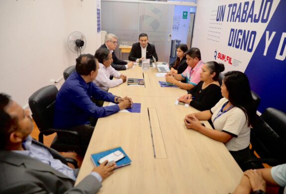 SUNAFIL y FENTRAIR fortalecen coordinación en defensa de los derechos laborales